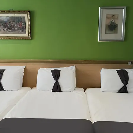 Clapham South Belvedere Hotel-2