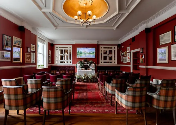 The Drayton Court Hotel